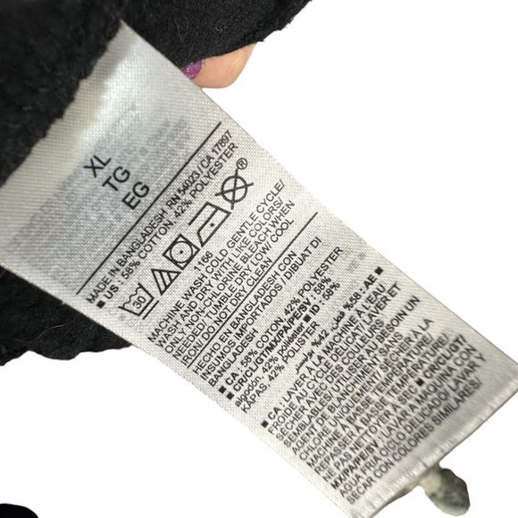 Old Navy Women’s XL Oversized V-Neck Button Front Black Cardigan Sweater - Picture 10 of 10